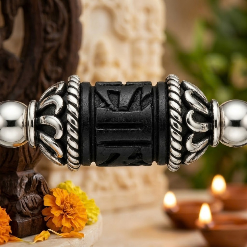 Silver 925 Carved Barrel Black Tulsi Bracelet