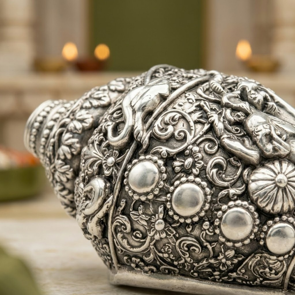 Antique Silver-Plated Shankh Conch (5 Inch)