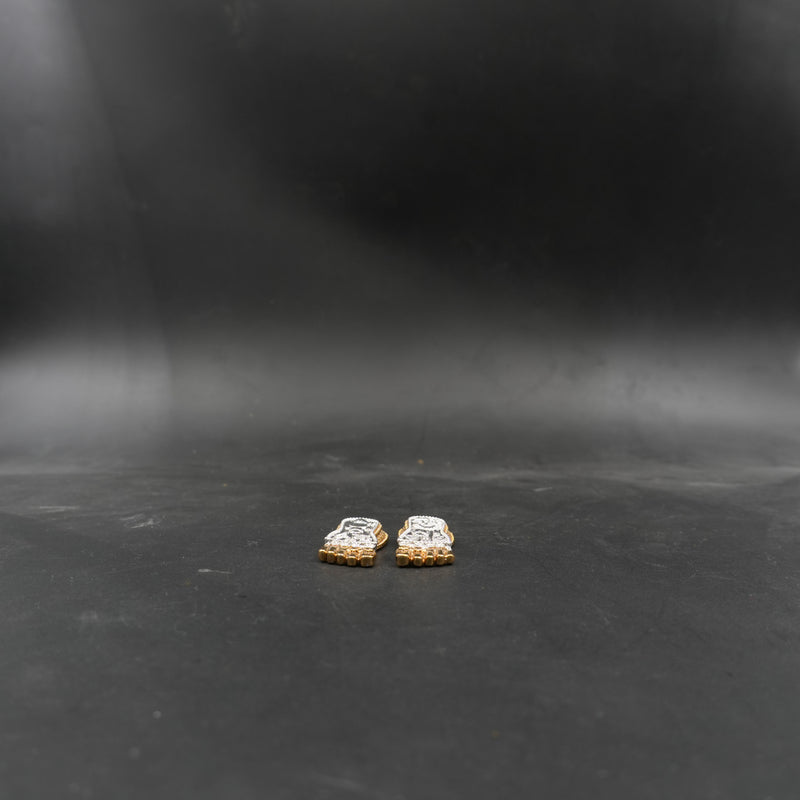 Shri Lakshmi Charan Paduka (Gold & Silver-Plated)