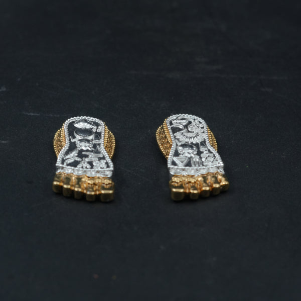 Shri Lakshmi Charan Paduka (Gold & Silver-Plated)