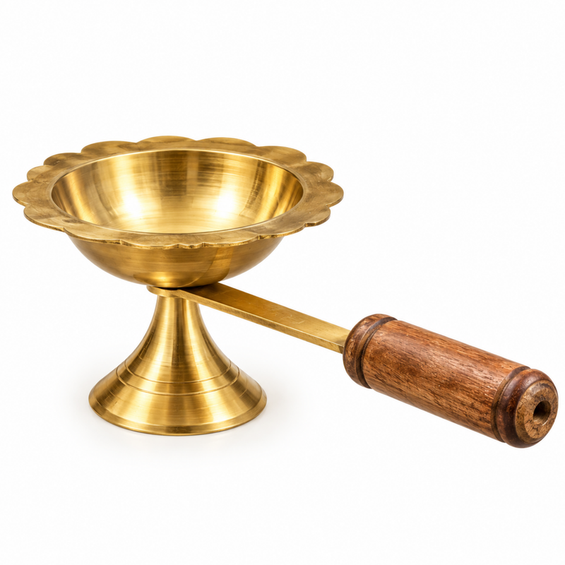 Brass Dhoona Aarti with Wooden Handle No. 4