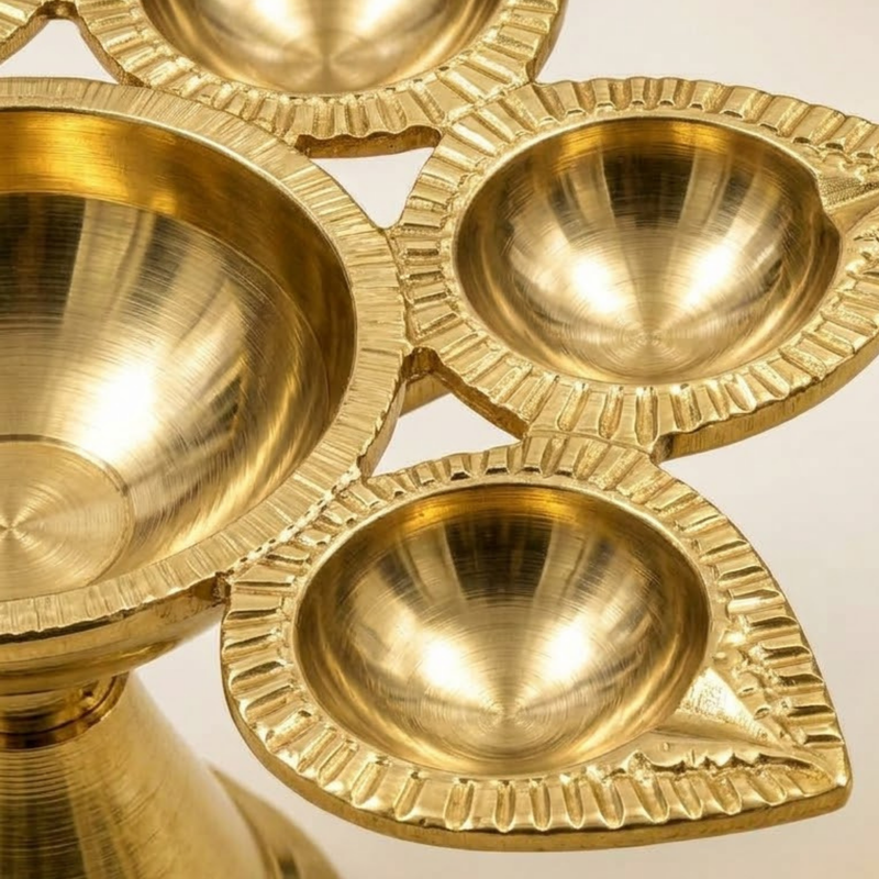 Panch Aarti Diya with Brass Handle