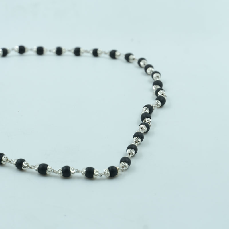 Silver Tulsi Kanthi Mala – Medium